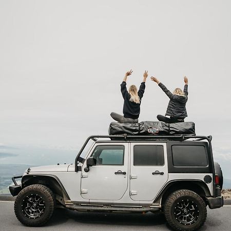 Отель Zazu Campers Кахулуи Экстерьер фото
